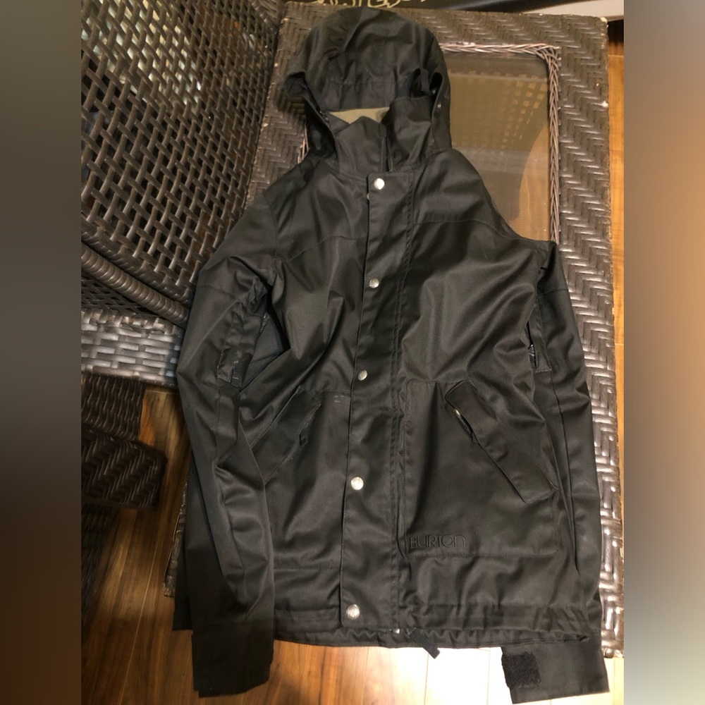 Burton Women’s Black Winter coat